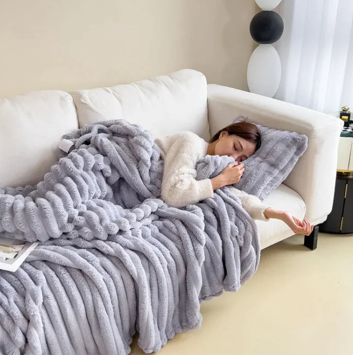 CozyChill Ultimate Comfort Blanket